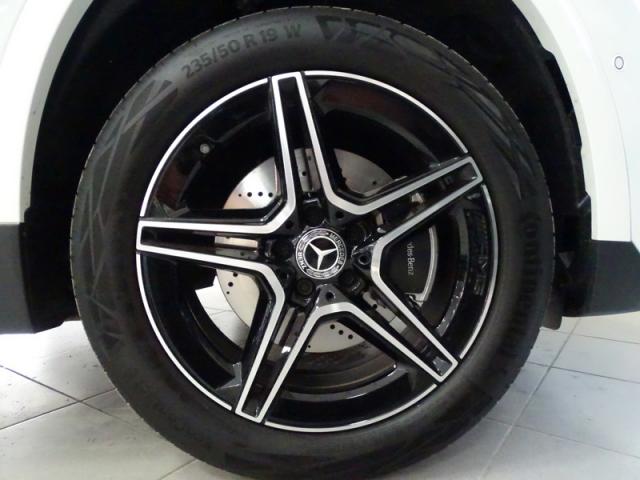 Mercedes Benz Gla image 4