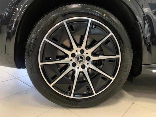 Mercedes Benz Glc image 9