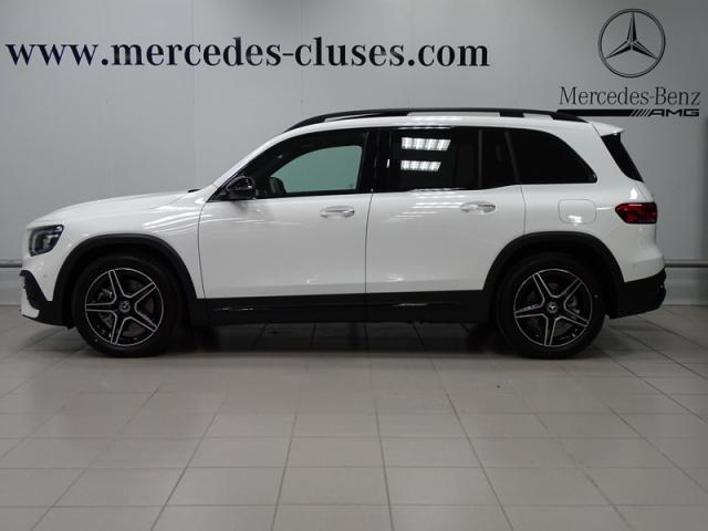 Mercedes Benz Glb image 8