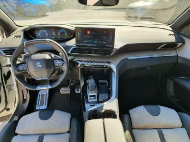 Peugeot 3008 Hybrid image 3