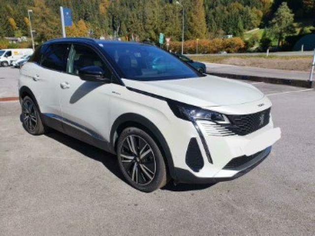 Peugeot 3008 Hybrid image 1