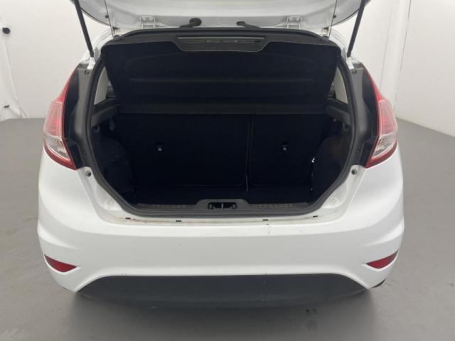Ford Fiesta image 7