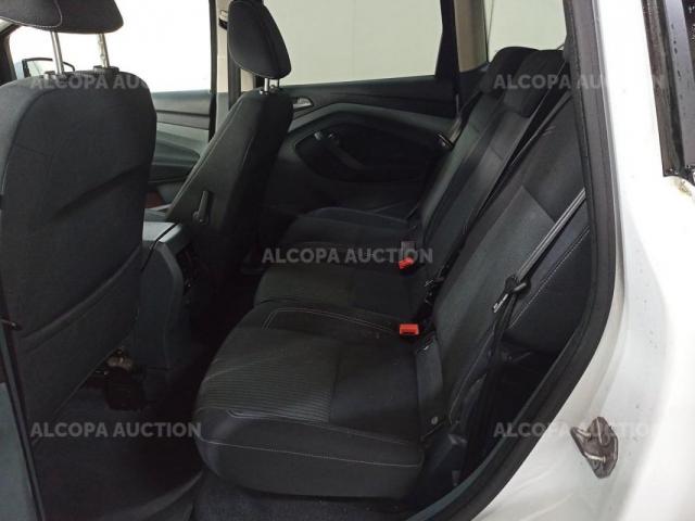 Ford C-Max image 4