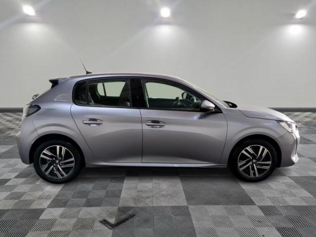 Peugeot 208 image 1