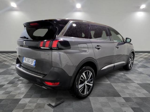 Peugeot 5008 image 7