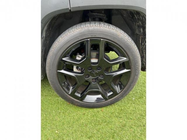 Jeep Renegade image 2