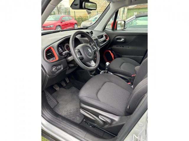 Jeep Renegade image 4