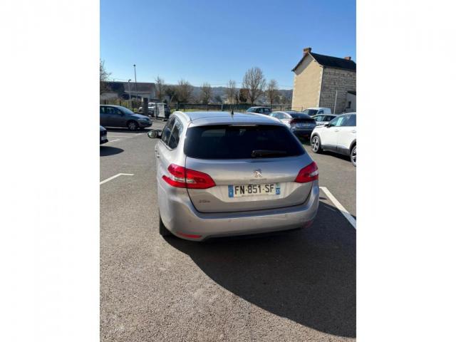 Peugeot 308 image 7