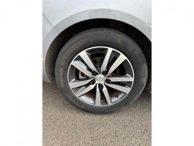 Peugeot 308 image 4