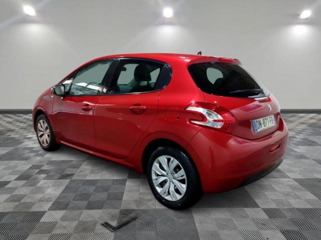 Peugeot 208 image 4