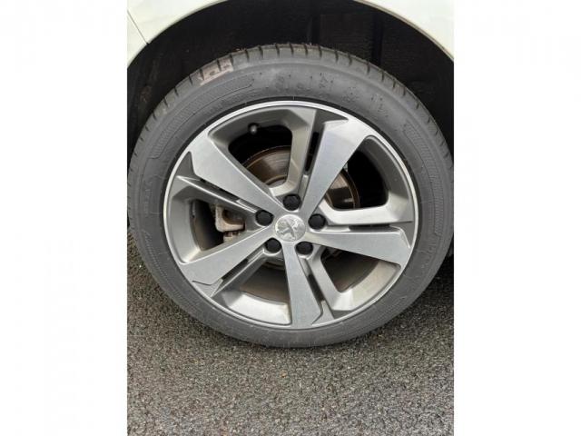 Peugeot 308 image 9