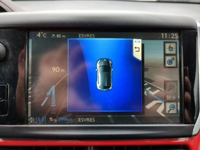 Peugeot 208 image 2