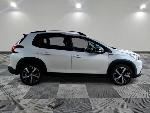 Peugeot 2008 image 9