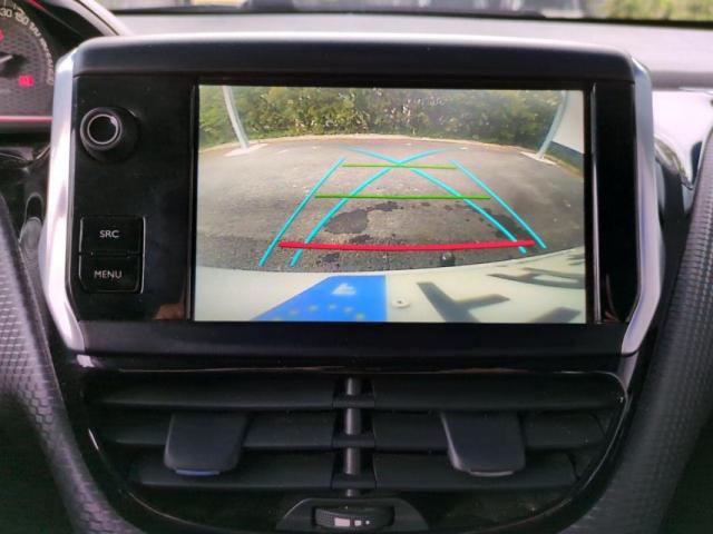Peugeot 2008 image 6