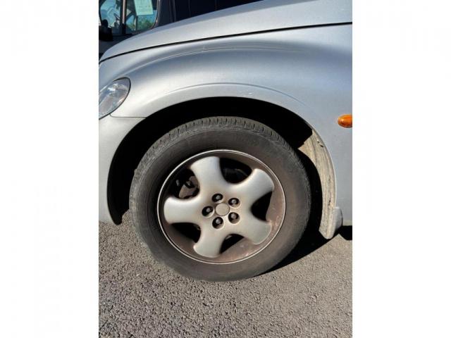 Chrysler Pt Cruiser image 6
