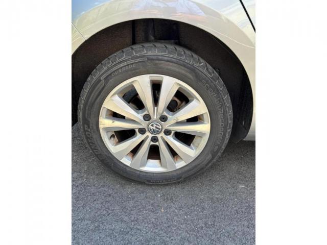 Volkswagen Golf image 2