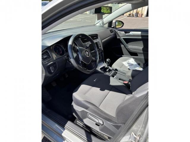 Volkswagen Golf image 4