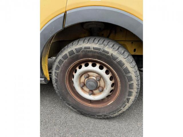 Ford Transit image 2