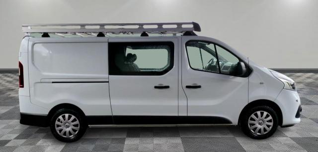 Renault Trafic image 8