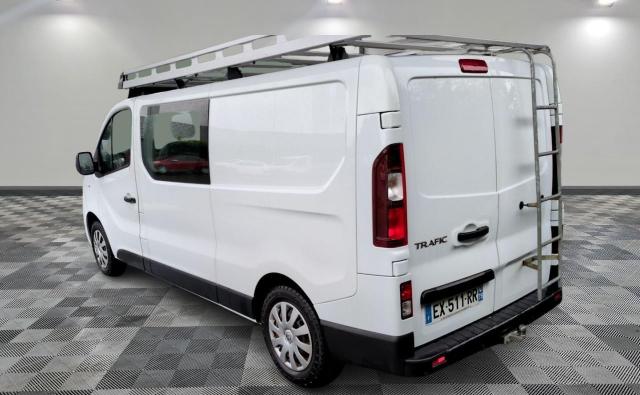 Renault Trafic image 2