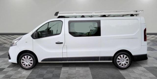 Renault Trafic image 1