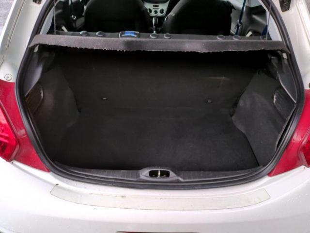 Peugeot 208 image 3