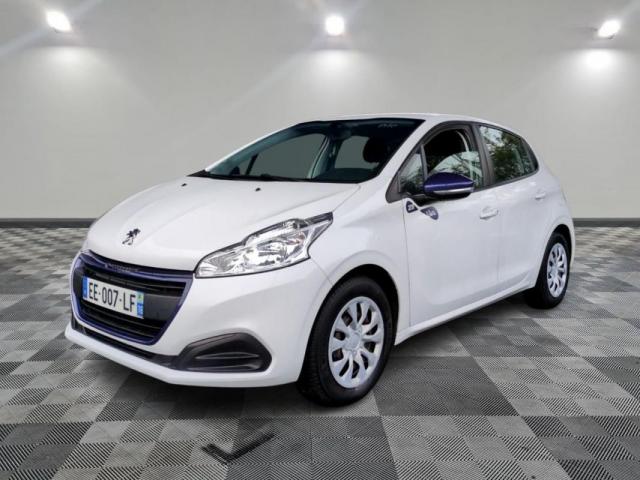 Peugeot 208 image 6