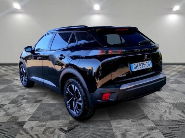 Peugeot 2008 image 2