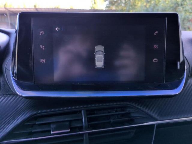 Peugeot 2008 image 7