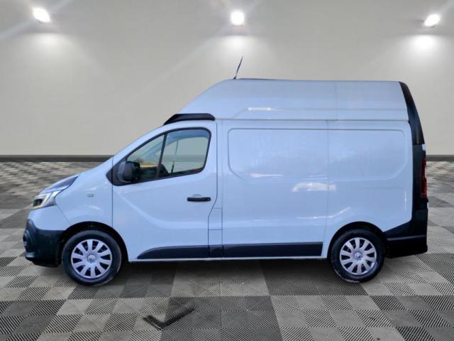 Renault Trafic image 9