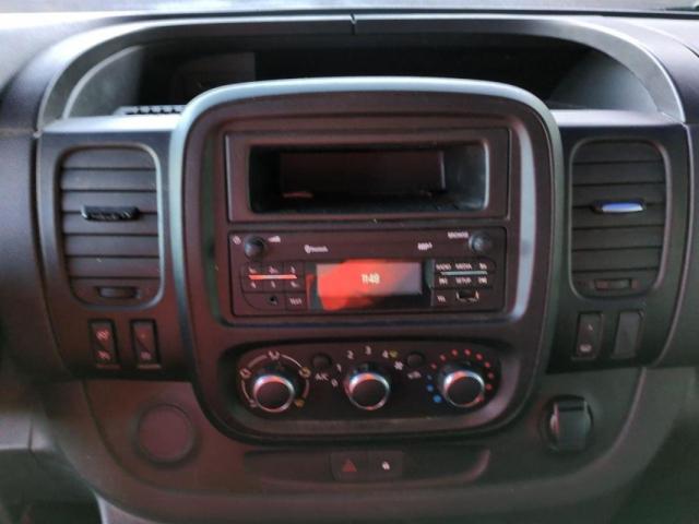 Renault Trafic image 1