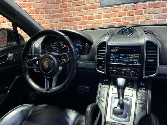 Porsche Cayenne image 7
