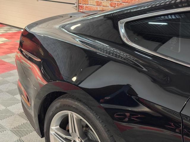 Ford Mustang image 7
