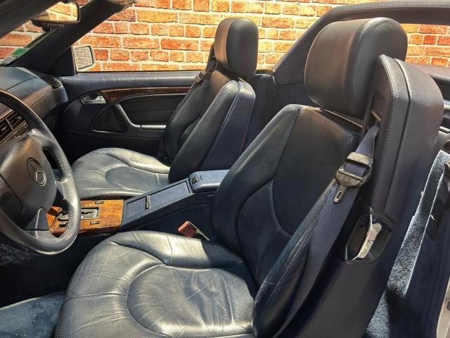 Mercedes Benz Sl 280 image 7