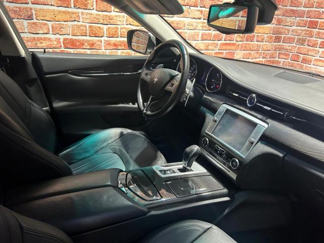 Maserati Quattroporte image 1