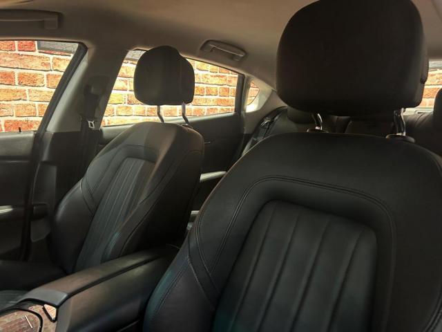 Maserati Quattroporte image 7