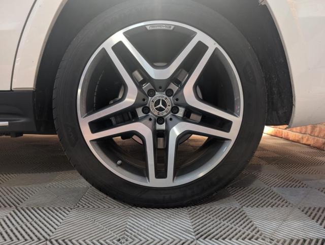 Mercedes Benz Gls image 4