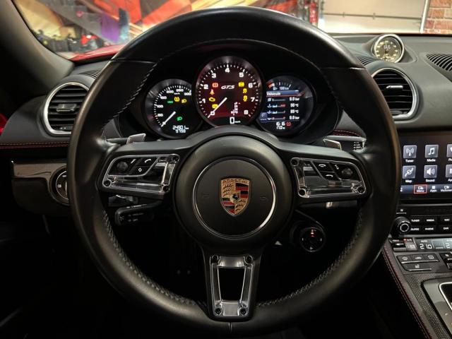 Porsche 718 Boxster image 2