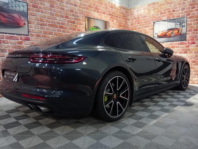 Porsche Panamera image 1