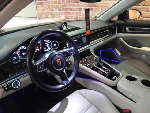 Porsche Panamera image 7