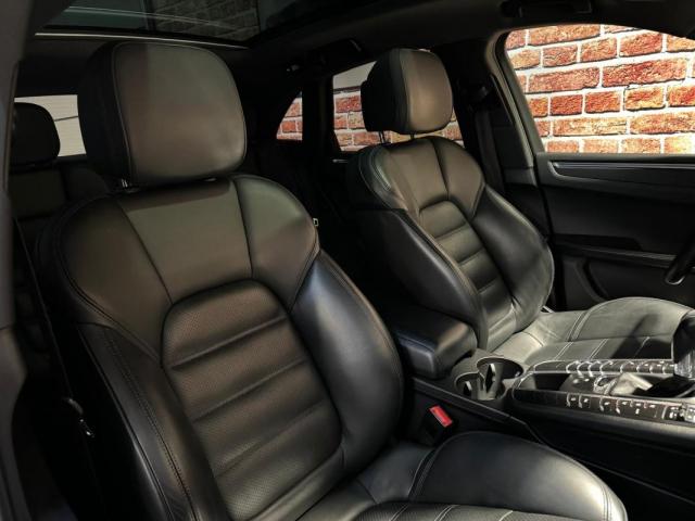 Porsche Macan image 9