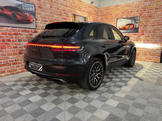 Porsche Macan image 2