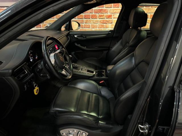 Porsche Macan image 8