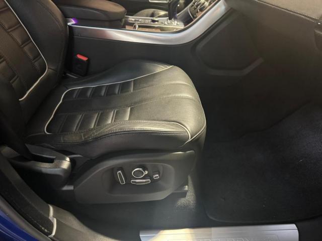 Land Rover Range Rover Sport image 2