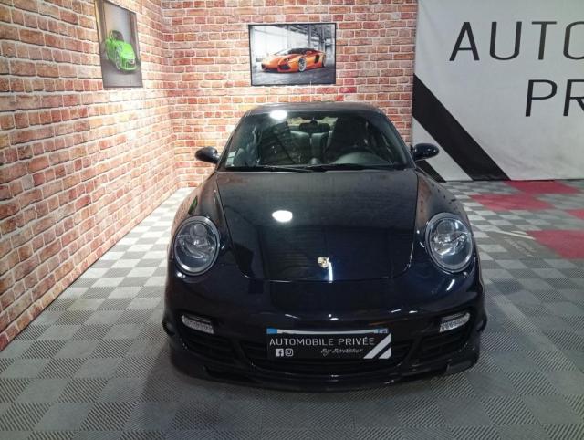 Porsche 911 image 2