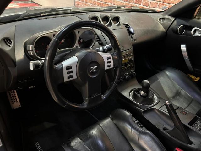 Nissan 350z image 9
