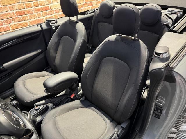 Mini Cooper image 1