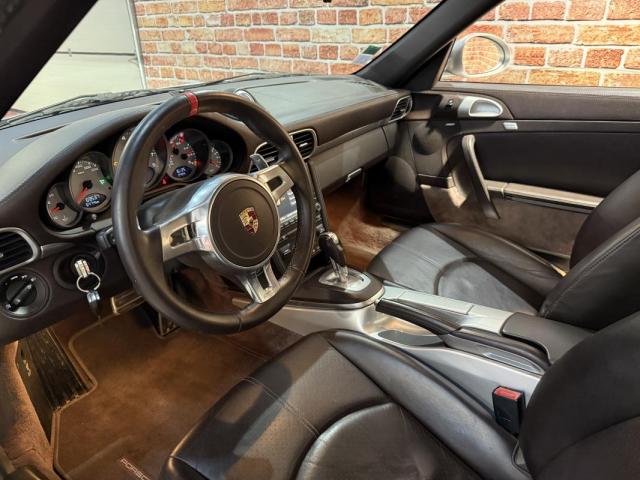 Porsche 911 image 5