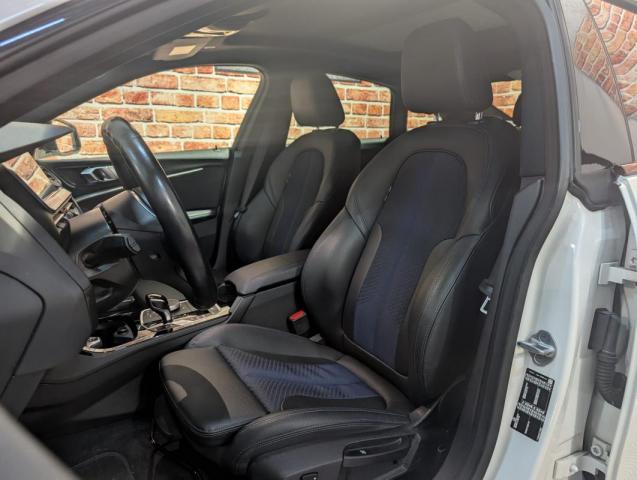 Bmw 218 image 2