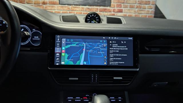 Porsche Cayenne image 9